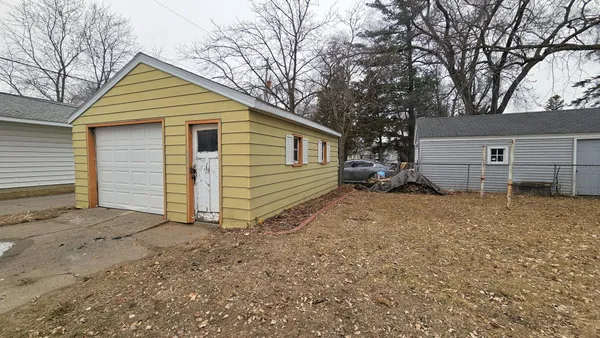 $180,000 | 1051 Washington Memorial Drive, St. Cloud, MN 56301