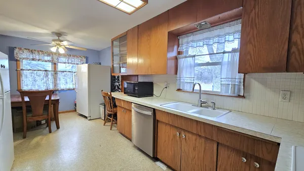 $180,000 | 1051 Washington Memorial Drive, St. Cloud, MN 56301