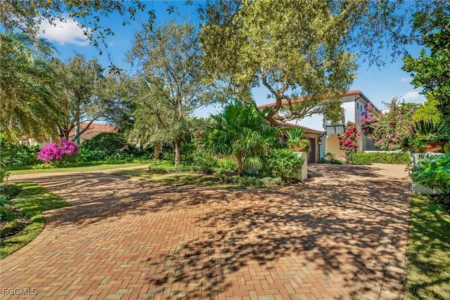 $5,595,000 | 16469 Celebrita Court, Naples, FL 34110