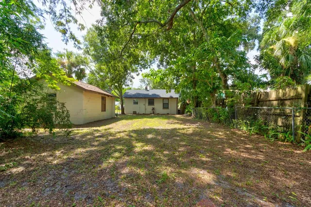 $204,900 | 9 Stuart Drive, Holly Hill, FL 32117