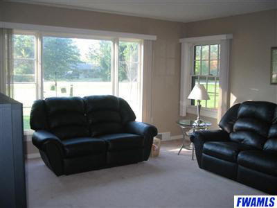 2205 Maples Road Fort Wayne, IN 46816 - Photo 4 of 20