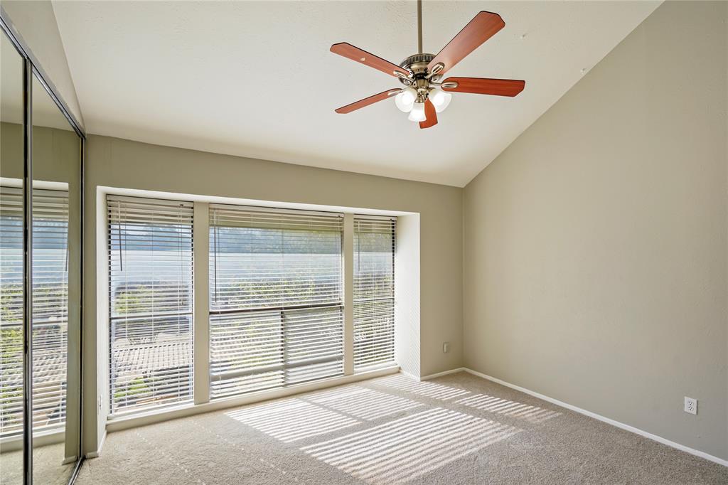 4523 North O'Connor Road, Unit 1177 Irving, TX 75062 - Photo 23 of 31 an empty room with a window