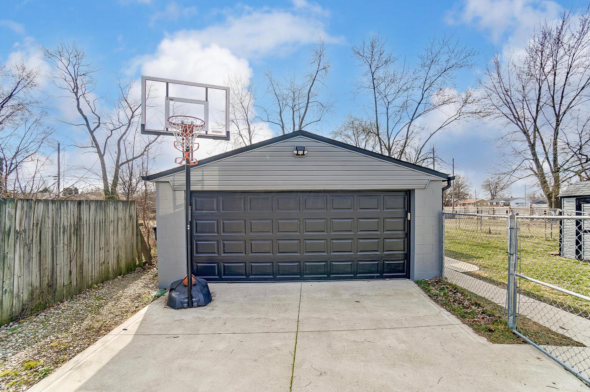 1265 Moler Road Columbus, OH 43207 - Photo 33 of 51 033_1265 Moler Rd