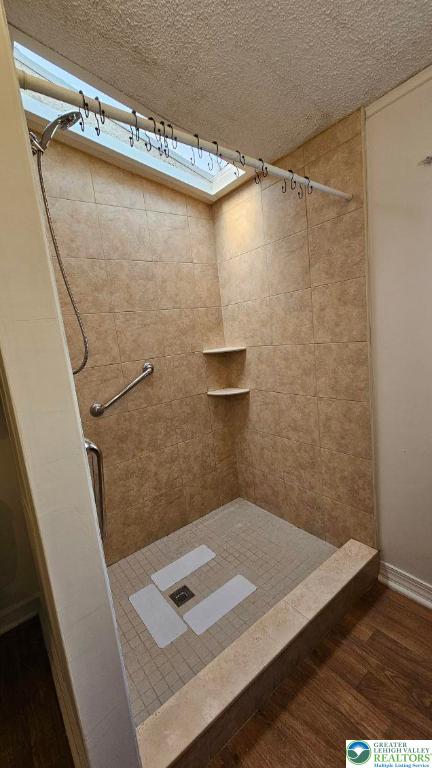 222 Independence Way Mount Bethel, PA 18343 - Photo 16 of 33 a view of bathroom
