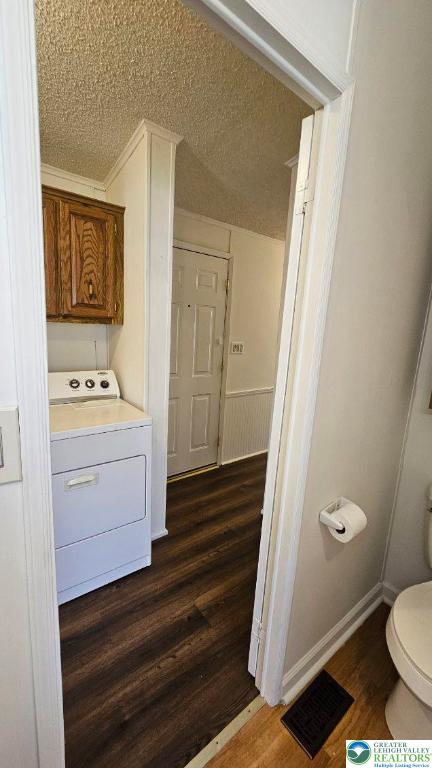 222 Independence Way Mount Bethel, PA 18343 - Photo 17 of 33 a bathroom with a sink and a mirror