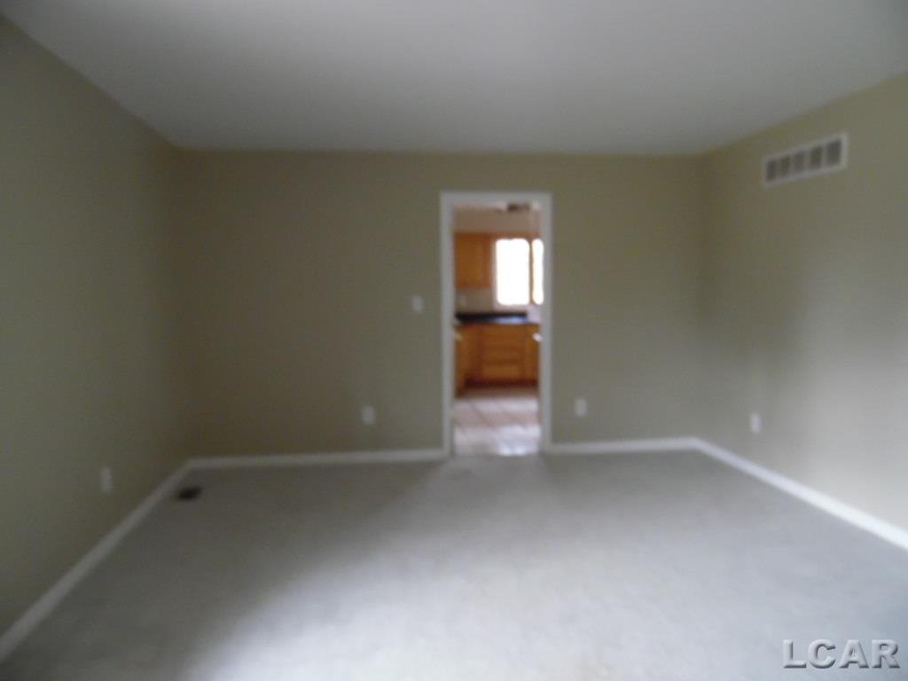 46820 Wear Road Belleville, MI 48111 - Photo 8 of 16