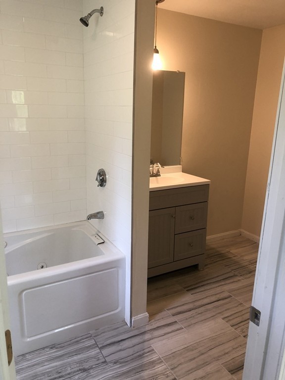 512 Newtown Road Littleton, MA 01460 - Photo 10 of 17 Gallery Image 10