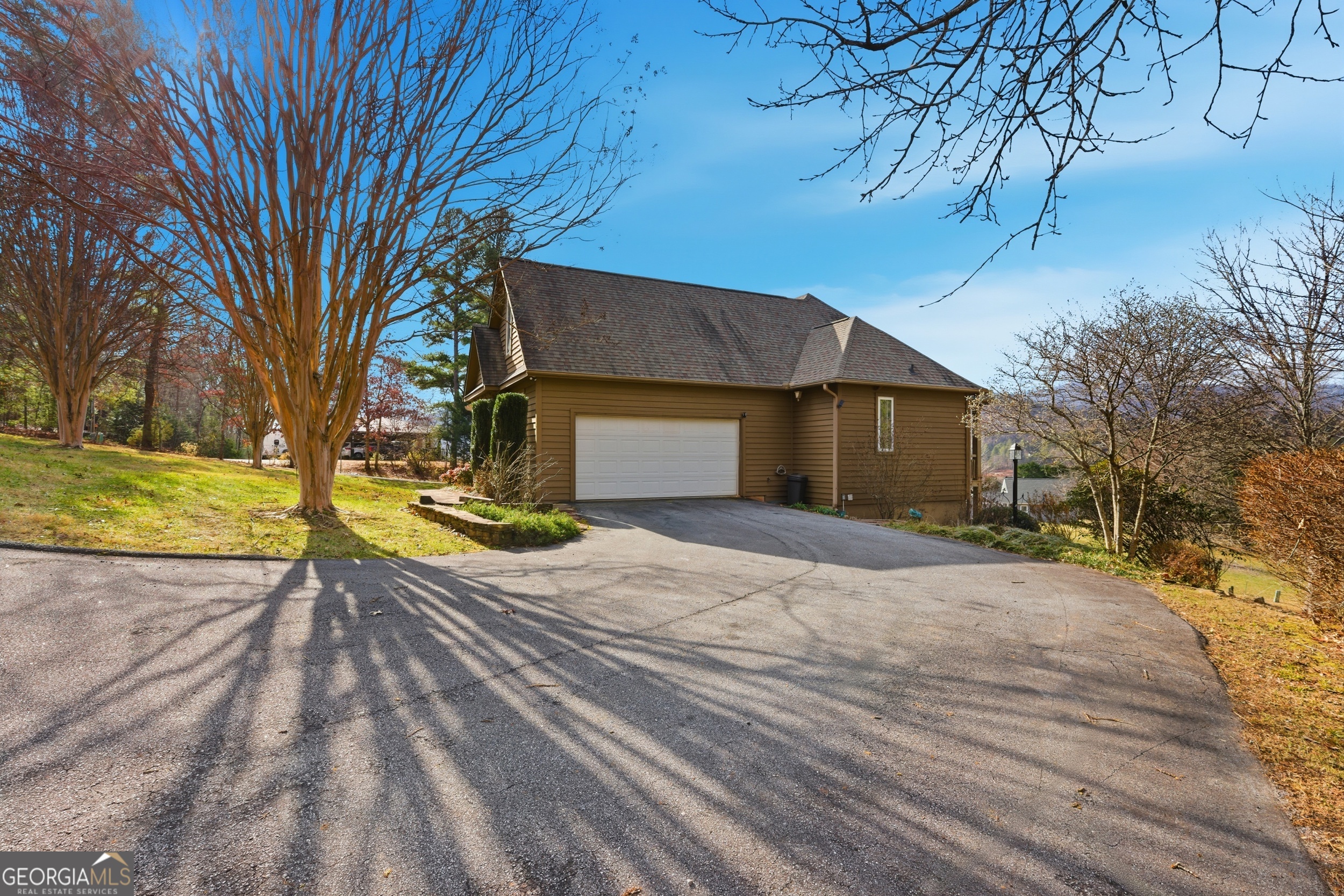 146 Deer Ridge Road Franklin, NC 28734 - Photo 12 of 58