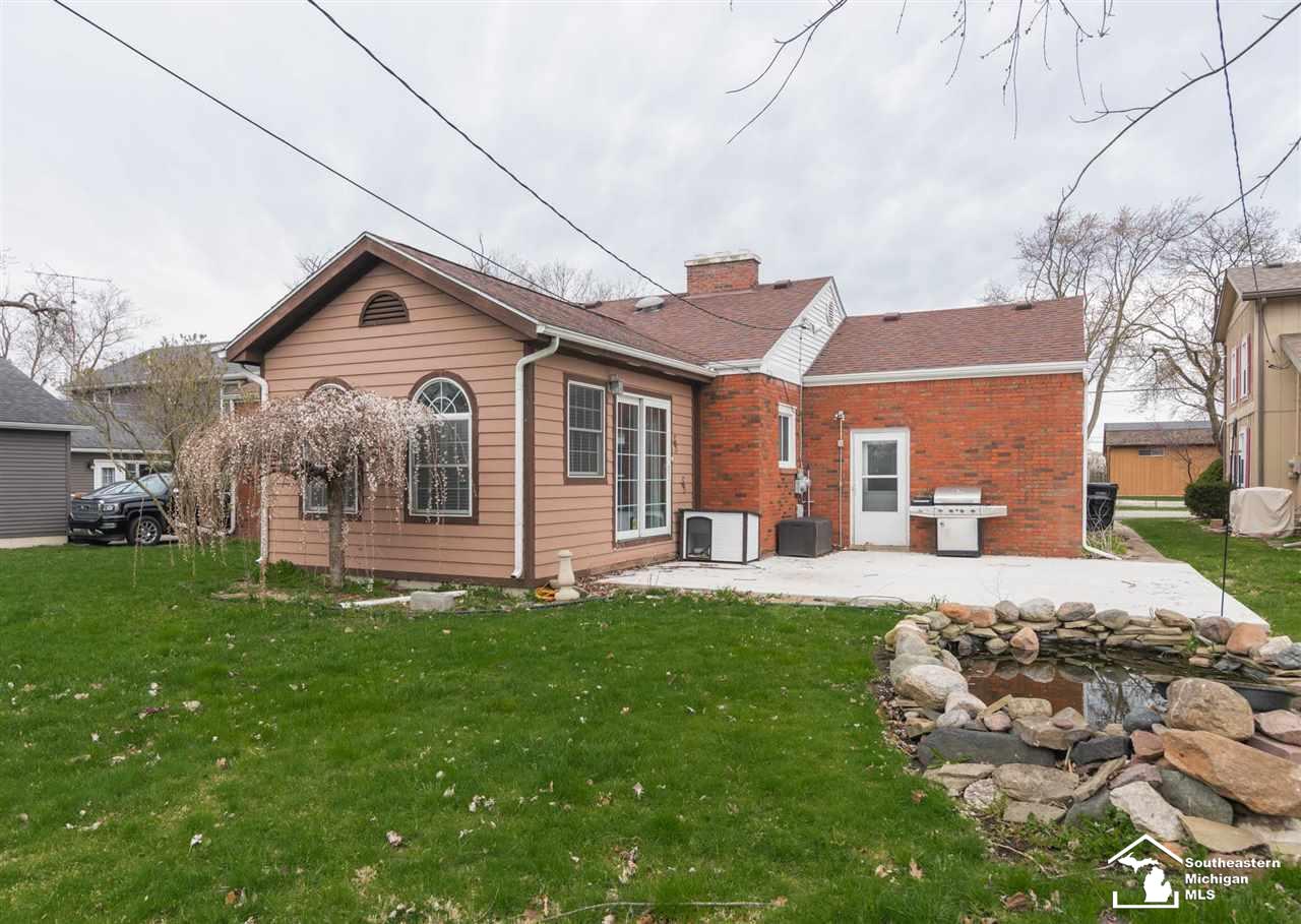 8065 Ida East Road Ida, MI 48140 - Photo 4 of 19