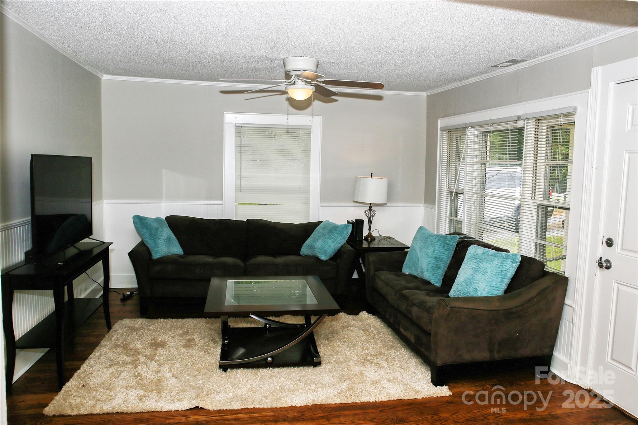 218 Blacksnake Road Stanley, NC 28164 - Photo 11 of 36 a living room with furniture and a window