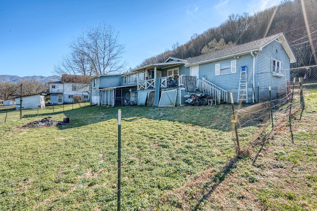 385 Aquone Road Andrews, NC 28901 - Photo 27 of 53