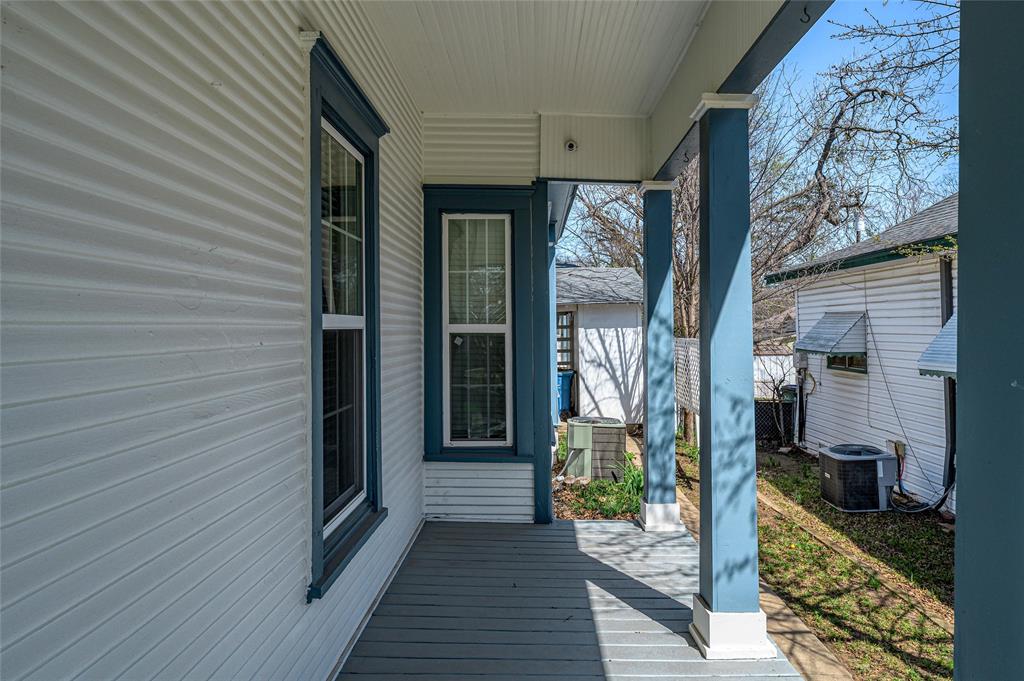 1231 West Main Street Denison, TX 75020 - Photo 9 of 31