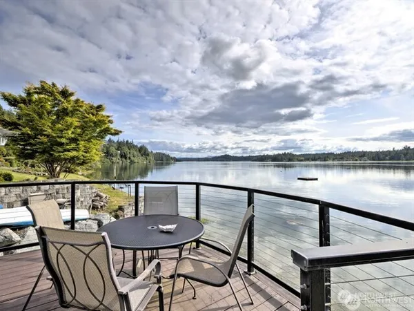 $2,475,000 | 382 East Bergeson Road, Shelton, WA 98584