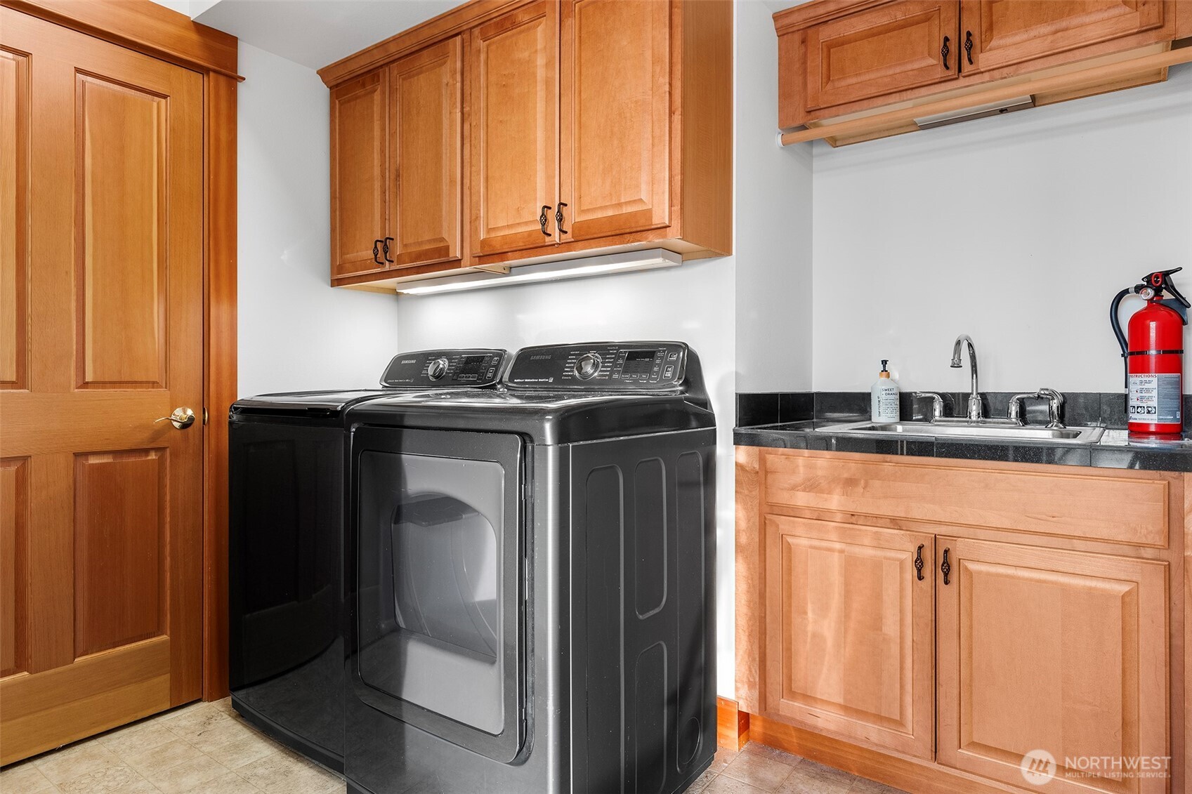 382 East Bergeson Road Shelton, WA 98584 - Photo 15 of 26