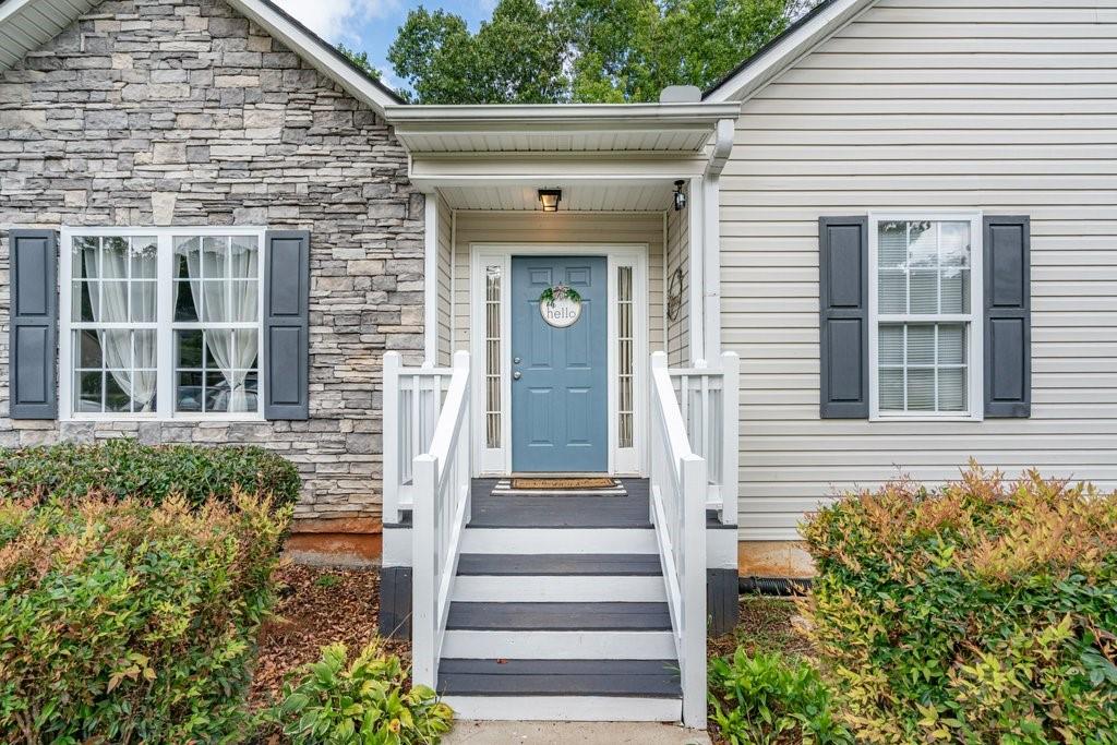 1795 Hampton Pass Douglasville, GA 30134 - Photo 3 of 25