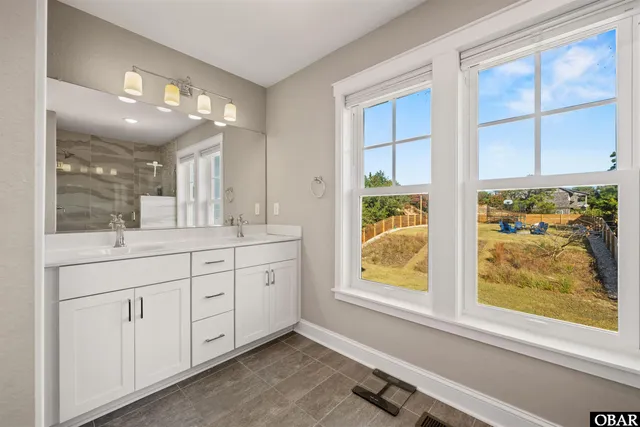 $1,375,000 | 3515 Bay Drive, Kitty Hawk, NC 27949