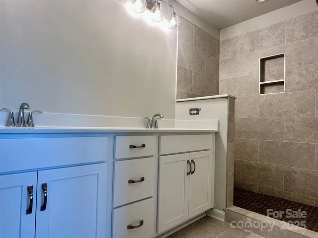 $429,900 | 238 Ferebee Place, Unit BRX0074, Charlotte, NC 28213