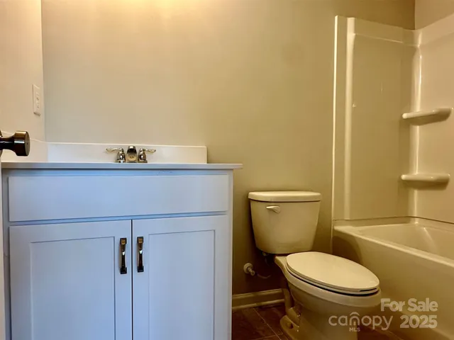 $429,900 | 238 Ferebee Place, Unit BRX0074, Charlotte, NC 28213