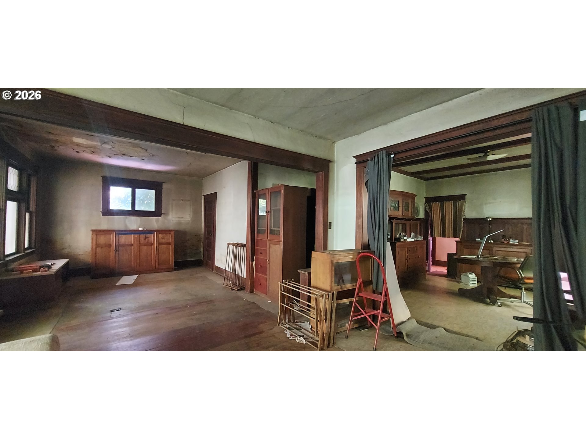 8640 Northwest Bailey Street Portland, OR 97231 - Photo 12 of 24 Living Room/Dining Room