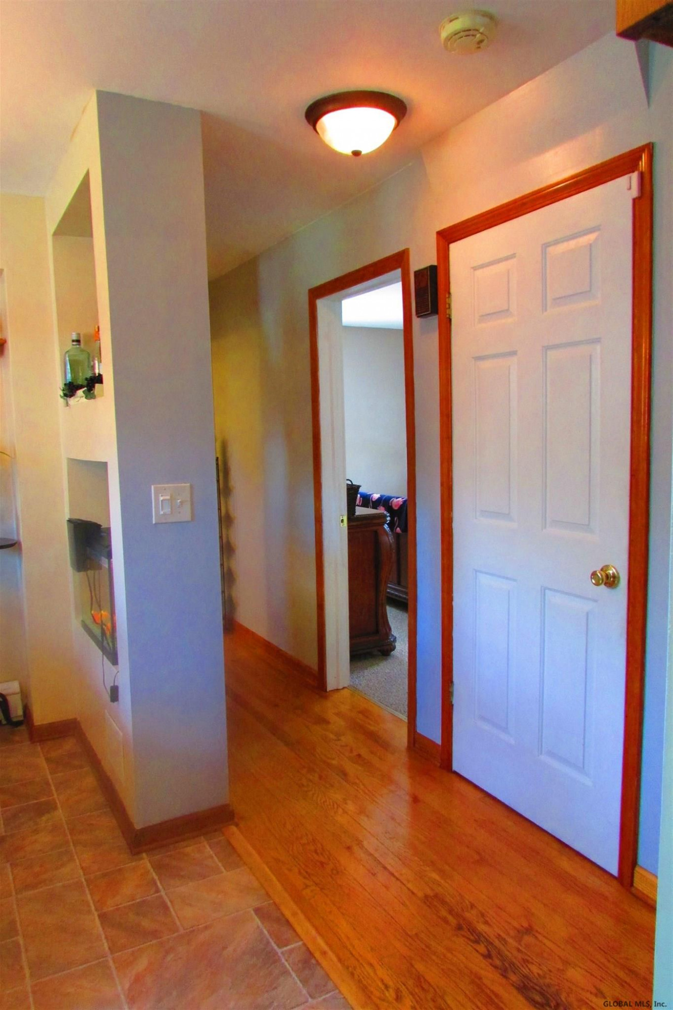 312 Kings Road Schenectady, NY 12304 - Photo 12 of 39 Photo 12