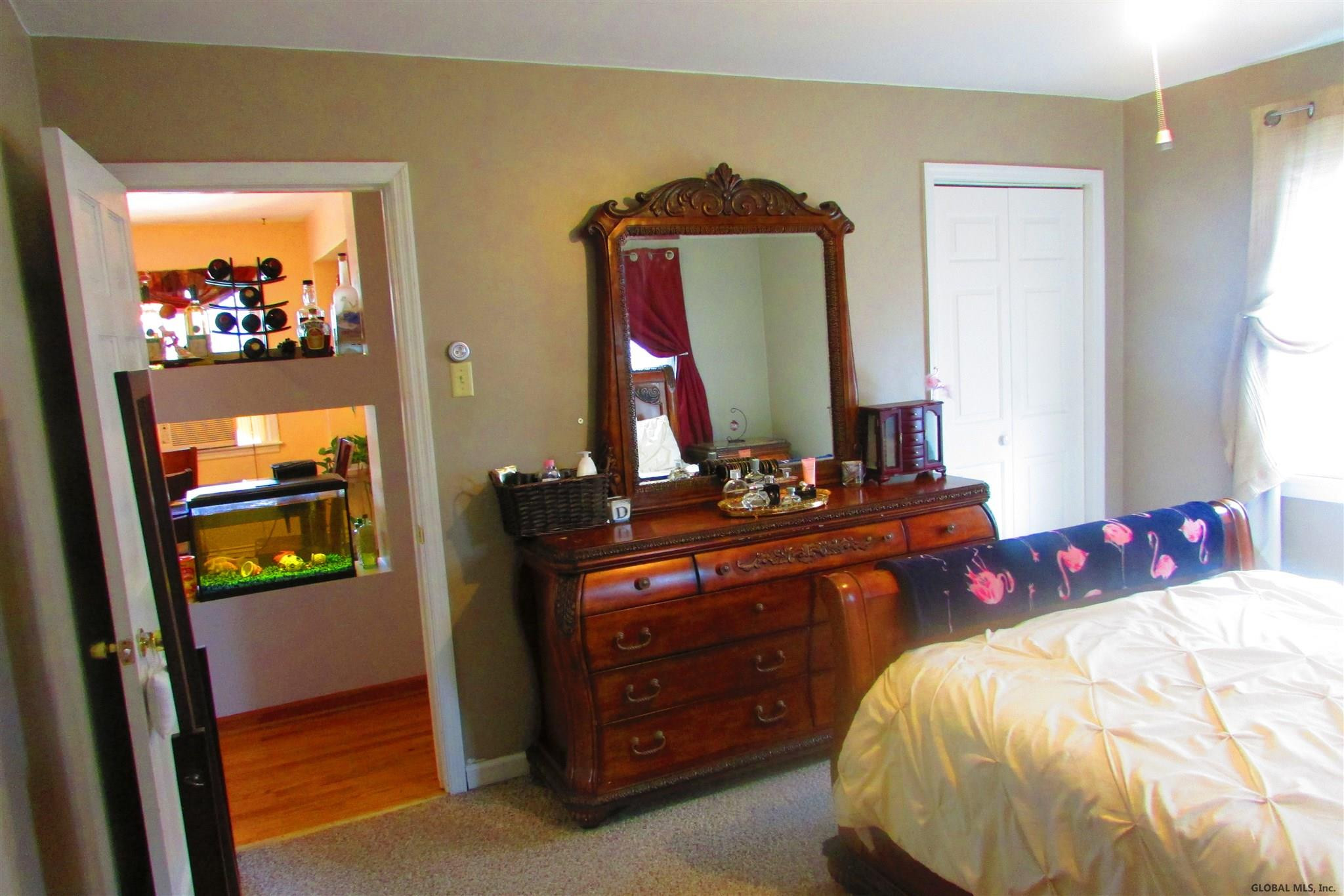 312 Kings Road Schenectady, NY 12304 - Photo 14 of 39 Photo 14