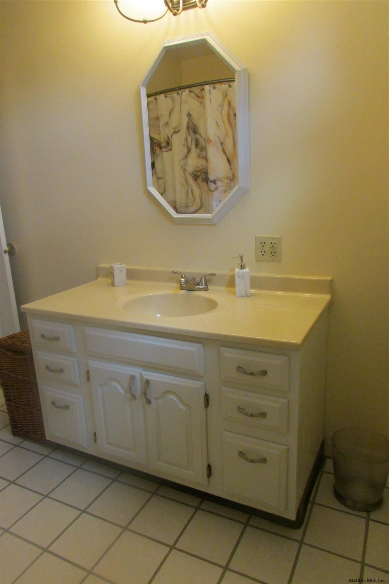 312 Kings Road Schenectady, NY 12304 - Photo 19 of 39 Photo 19
