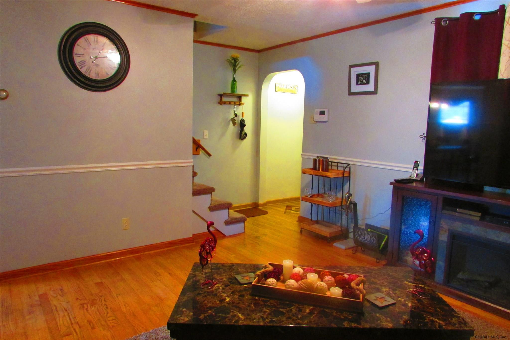 312 Kings Road Schenectady, NY 12304 - Photo 6 of 39 Photo 6