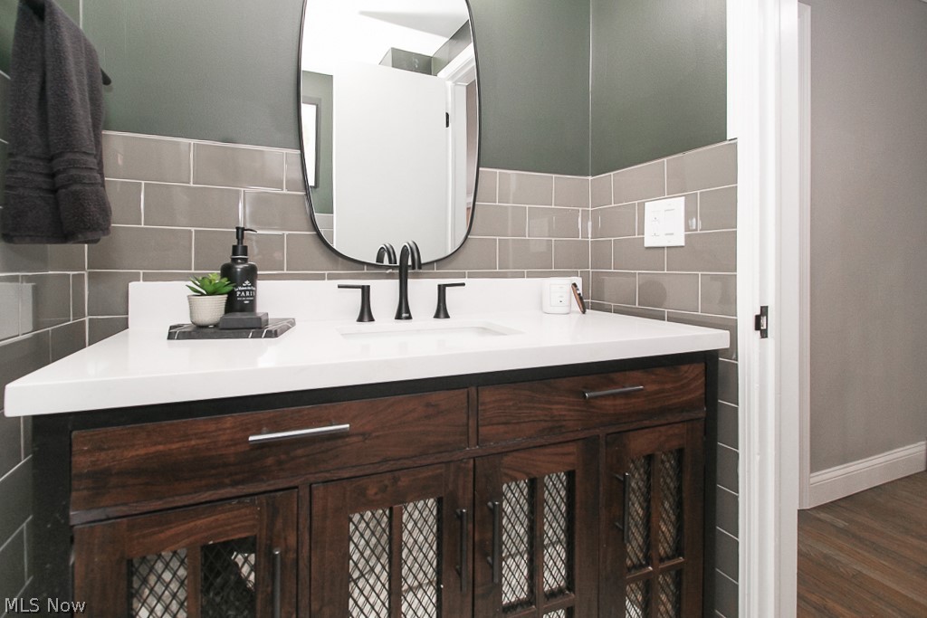23902 Duffield Road Beachwood, OH 44122 - Photo 8 of 30 Gallery Image 8