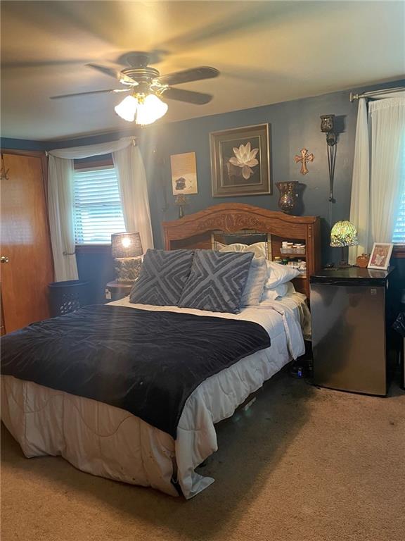 600 Wises Grove Road New Brighton, PA 15066 - Photo 8 of 13 a bedroom with a bed and window