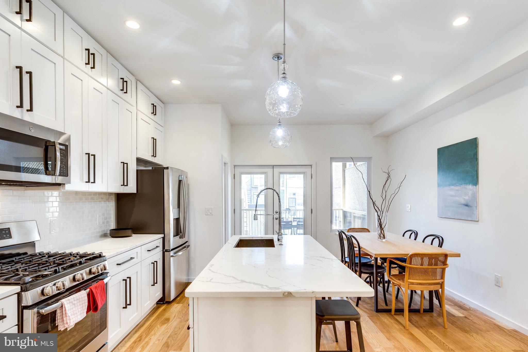 53 R Street Northeast, Unit 1 Washington, DC 20002 - Photo 11 of 26 Kitchen