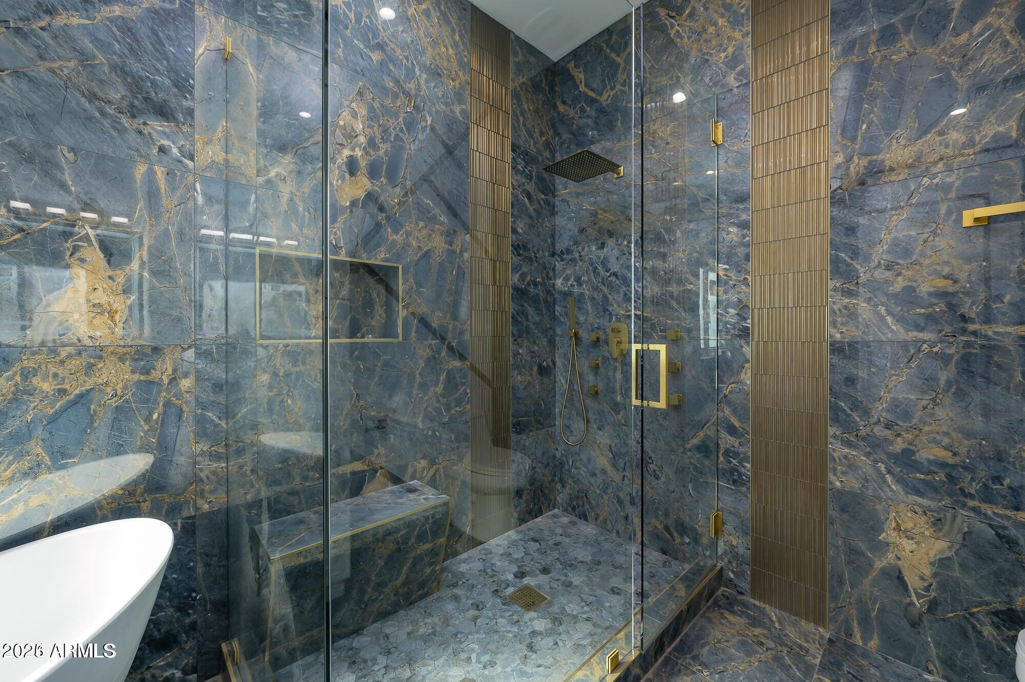 6729 North 13th Street Phoenix, AZ 85014 - Photo 17 of 24 a bathroom with a shower and toilet