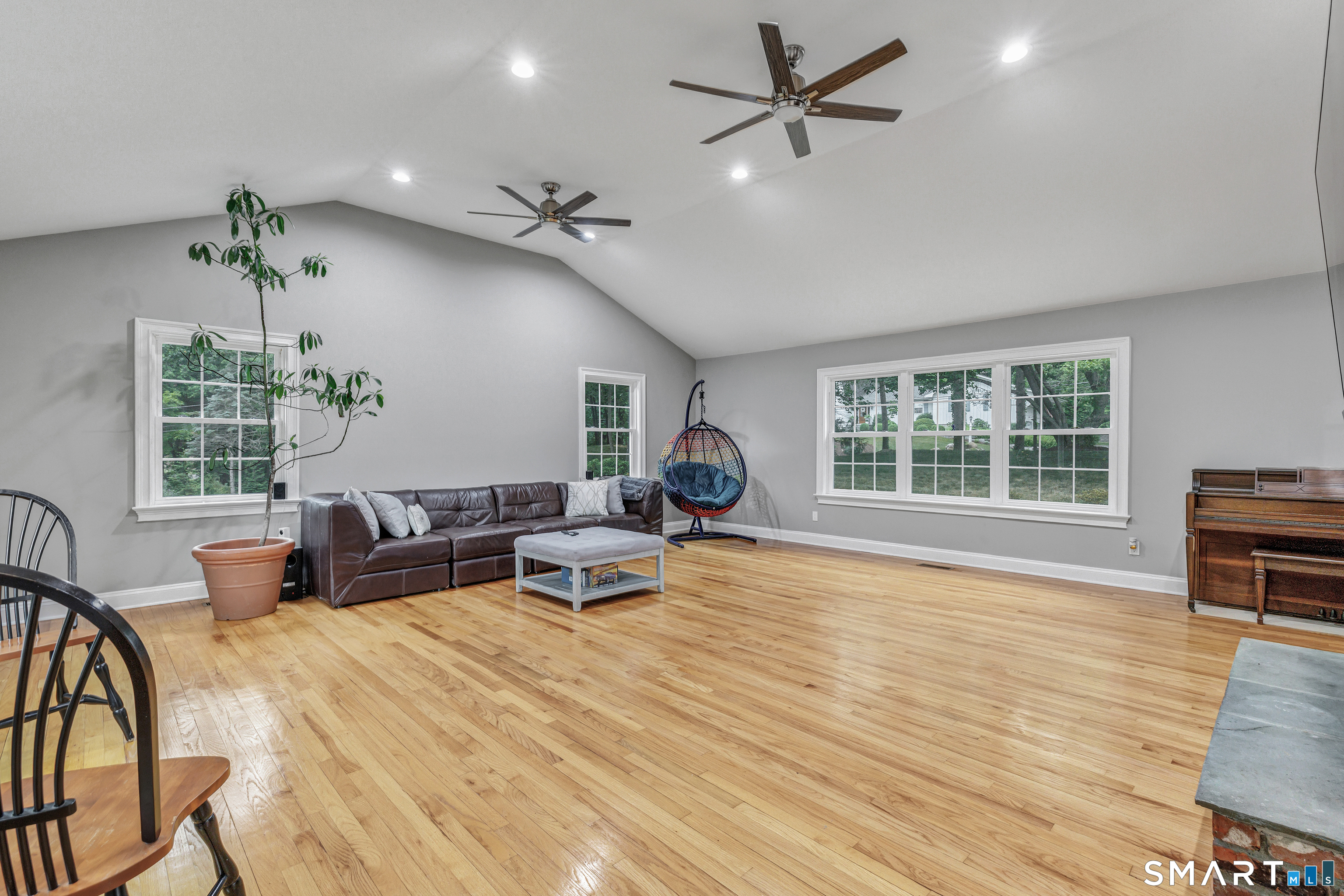 42 Turkey Meadow Road Trumbull, CT 06611 - Photo 16 of 40