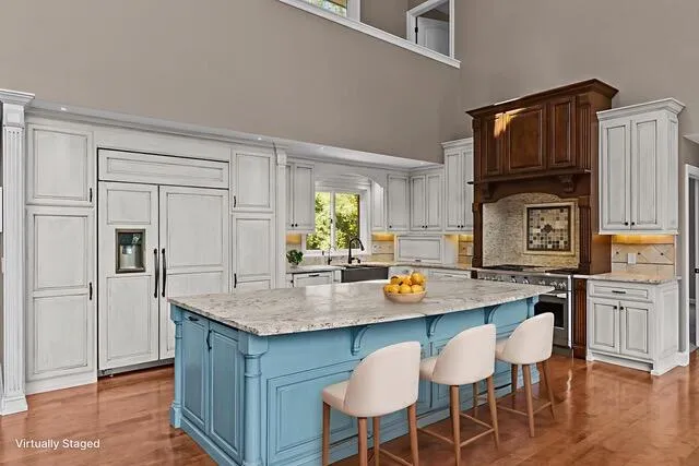 $1,395,000 | W2172 Country Club Lane, East Troy, WI 53120