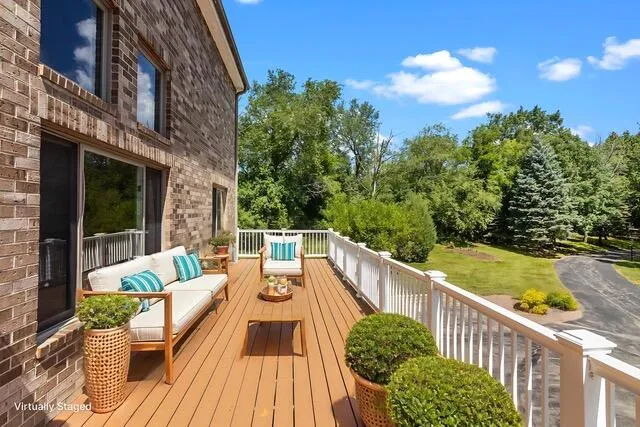 $1,395,000 | W2172 Country Club Lane, East Troy, WI 53120