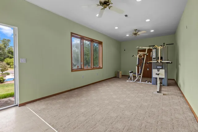 $1,395,000 | W2172 Country Club Lane, East Troy, WI 53120