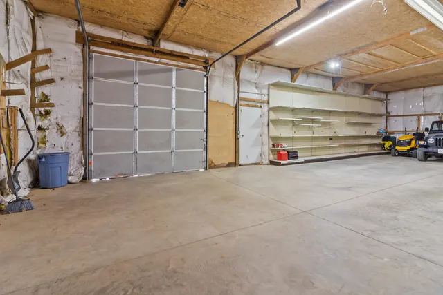 $1,395,000 | W2172 Country Club Lane, East Troy, WI 53120