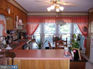 42 Burns Road North Brunswick, NJ 08902 - Photo 2 of 6 Gallery Image 2