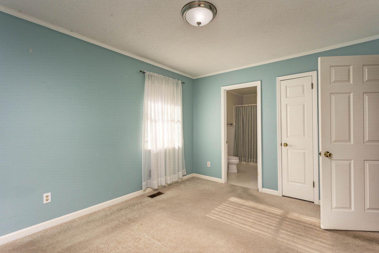 385 Troy Drive Dayton, TN 37321 - Photo 14 of 34 Primary Bedroom