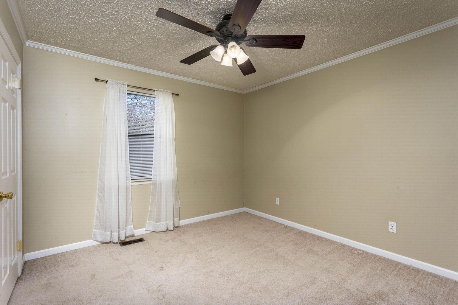 385 Troy Drive Dayton, TN 37321 - Photo 18 of 34 Guest Bedroom