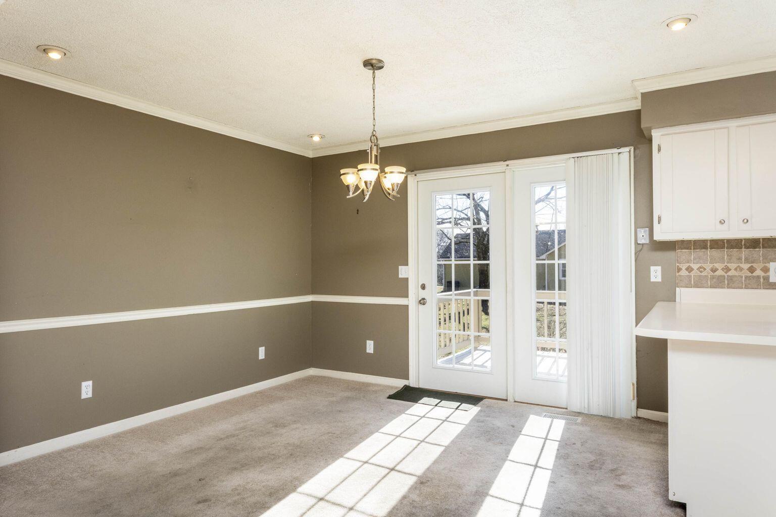 385 Troy Drive Dayton, TN 37321 - Photo 10 of 34 Dining Room