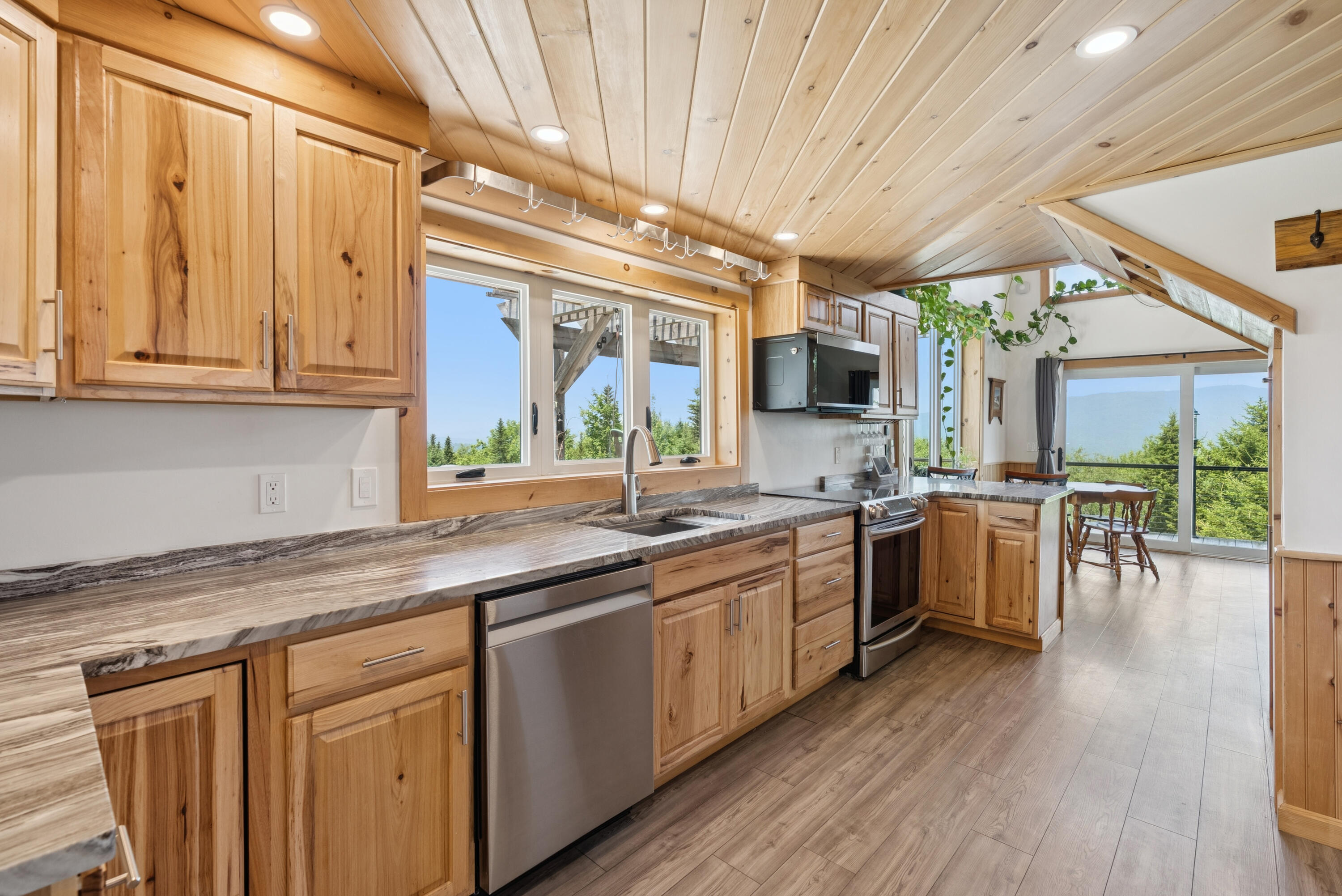 341 Outlook Road Bryant Pond, ME 04219 - Photo 28 of 112 Kitchen