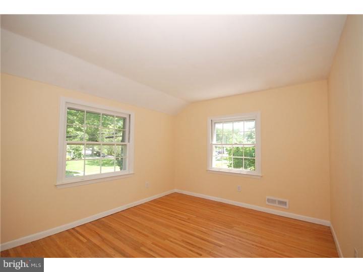 155 Pearl Croft Road Cherry Hill, NJ 08034 - Photo 20 of 24