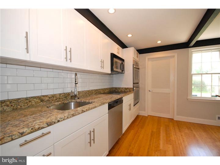 155 Pearl Croft Road Cherry Hill, NJ 08034 - Photo 6 of 24