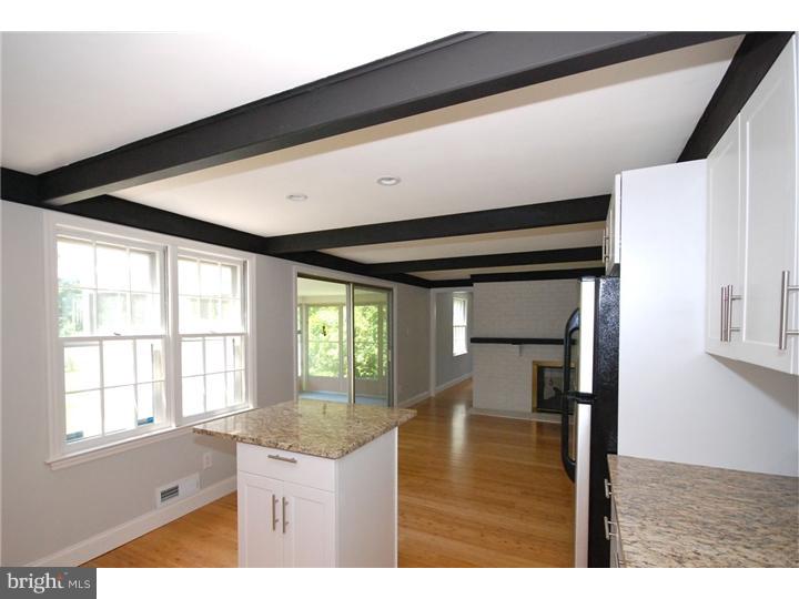 155 Pearl Croft Road Cherry Hill, NJ 08034 - Photo 7 of 24