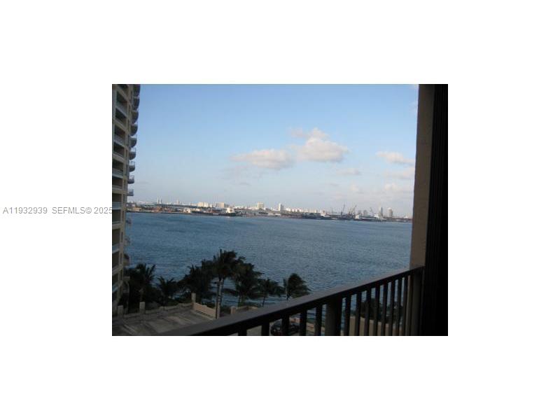 540 Brickell Key Drive, Unit 826 Miami, FL 33131 - Photo 44 of 46