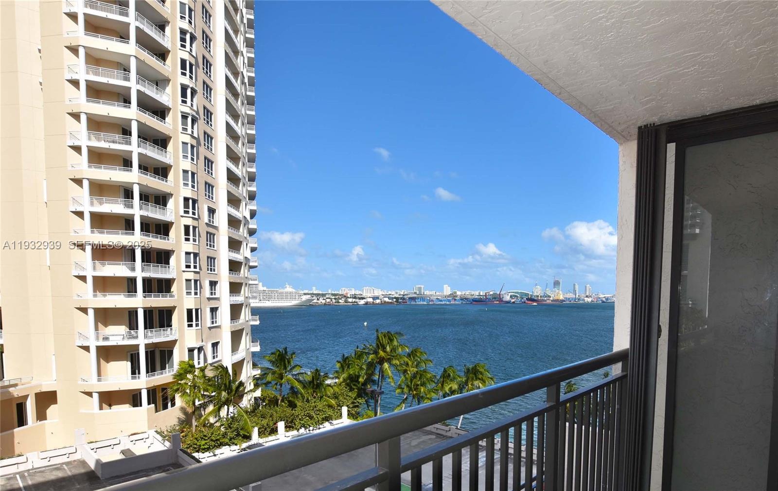 540 Brickell Key Drive, Unit 826 Miami, FL 33131 - Photo 10 of 46