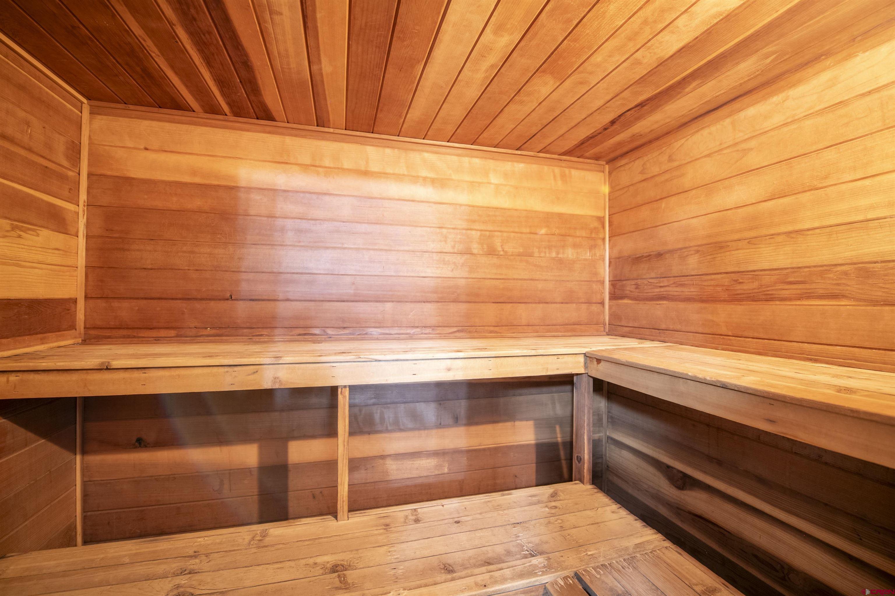 651 Gothic Road, Unit 505 Crested Butte, CO 81225 - Photo 32 of 44 a bathroom with a sink and a bathtub