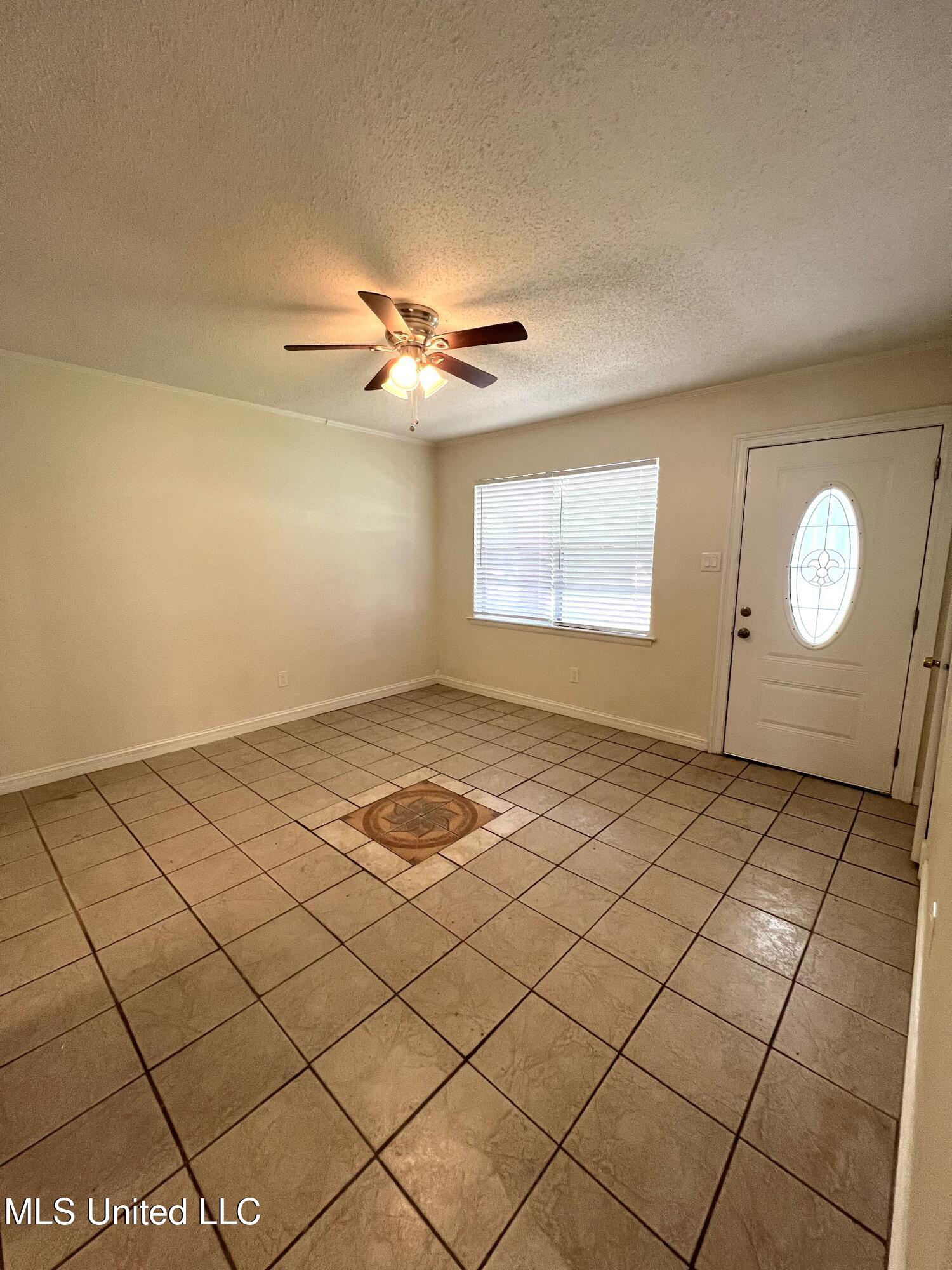 103 Ralph Drive Gulfport, MS 39503 - Photo 3 of 17 103 Ralph 3