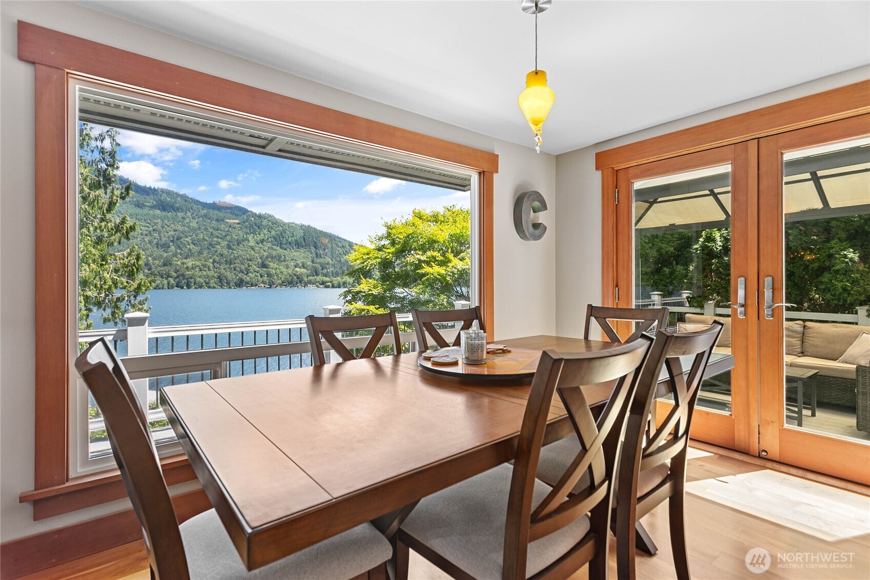 482 West Lake Samish Drive Bellingham, WA 98229 - Photo 13 of 40