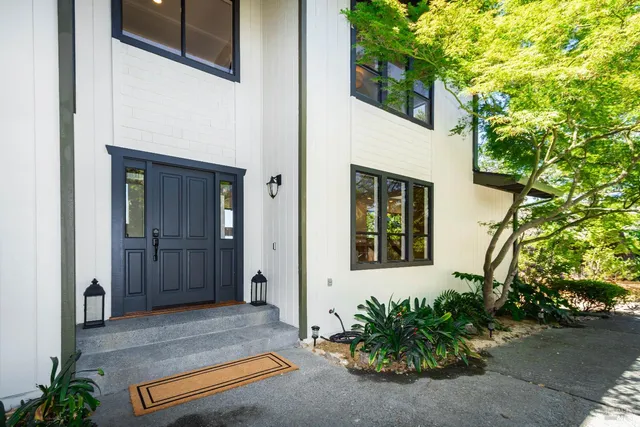 $1,699,000 | 1043 La Quinta Court, Napa, CA 94559